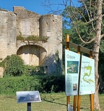 À la découverte des vestiges du château de la famille d'Aubigné au château de Mursay