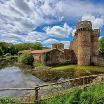 Visite libre du château de Sanzay