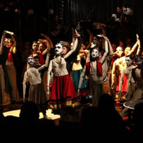 Le bal marionnettique