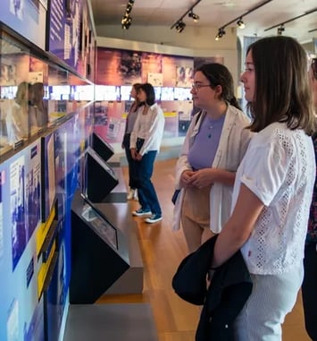 Visite guidée de l'exposition « Objets de Résistance »