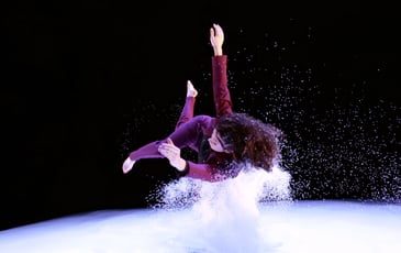Landing  /  Water
